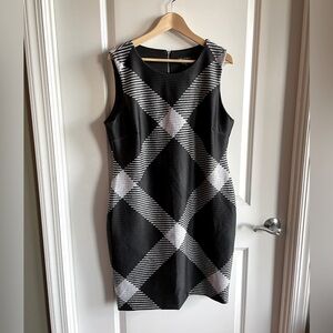 Tommy Hilfiger scuba sheath work dress in woven check print